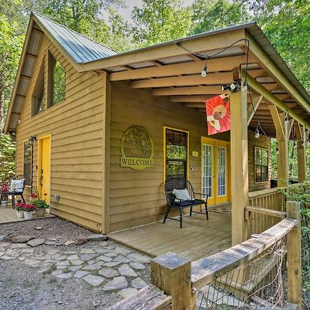 Bumblebee Cottage Murphy Retreat With Hot Tub Salem Exterior photo